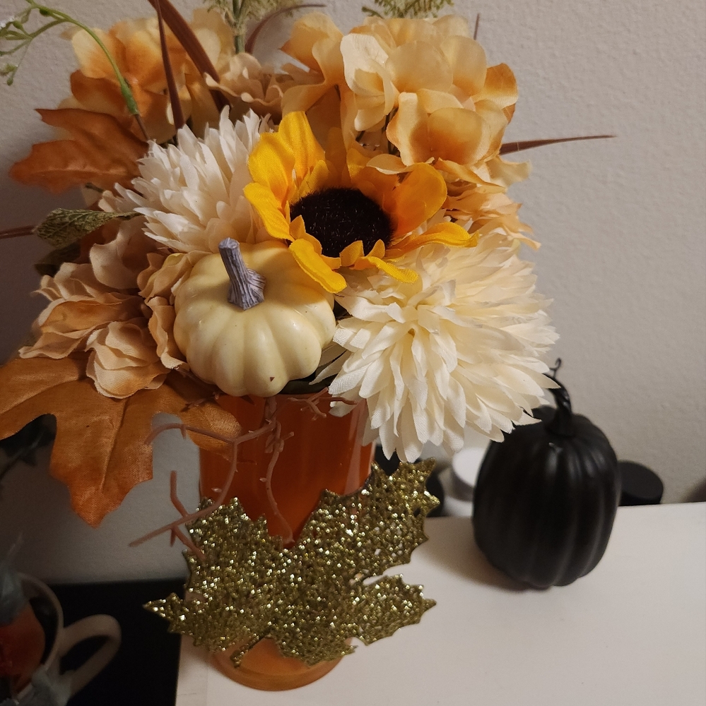 Fall decor!! - Picture 3 of 4